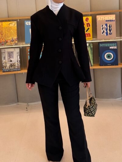 Caviar suit